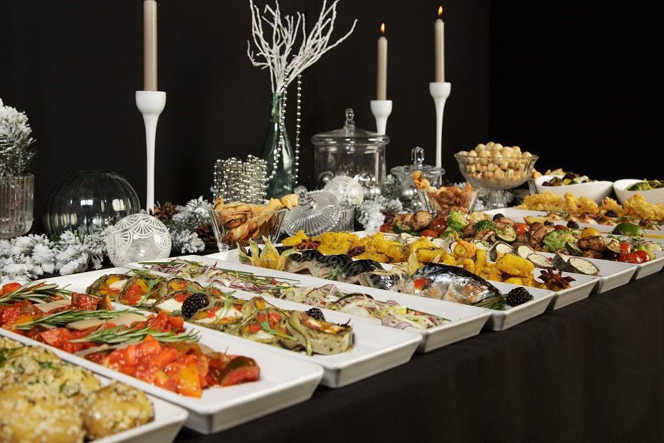 Kūčių stalas 10-dešimčiai asmenų